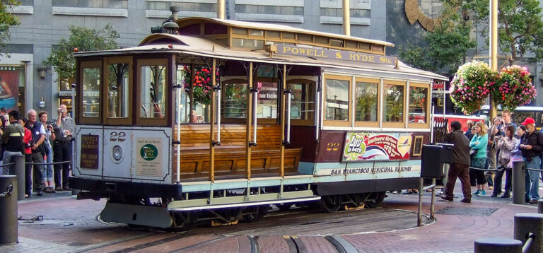 Goodbye San Francisco: Cable Cars, Shopping & ein Flug mit Abschiedsschleife