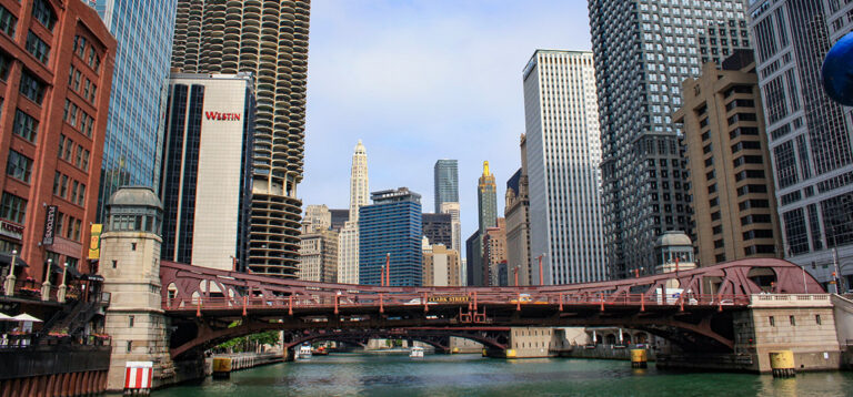 Ein Magischer Tag in Chicago: Abenteuer, Überraschungen und Glanz