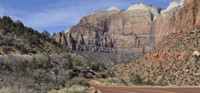 Fahrt nach Kanab: Saftige Steaks in St. George und majestätische Gipfel im Zion-Nationalpark