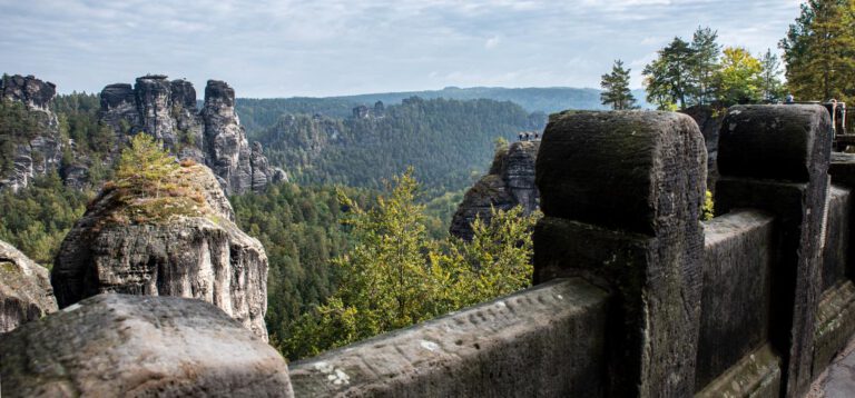 Basteibrücke, Schwedenlöcher und Dresden: Ein Familien Tag in Sachsen