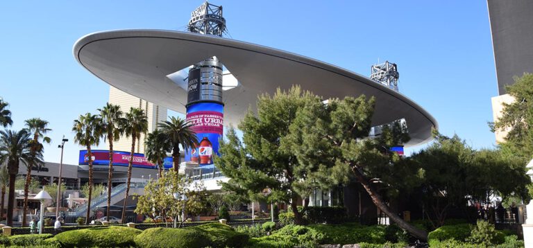 Viva Las Vegas: Shopping-Fieber, Elvis beim Las Vegas Sign und versteckte Steak-Deals