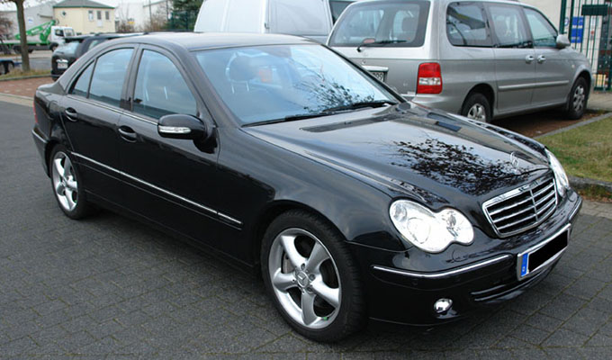 Mercedes C220 CDI (2003)