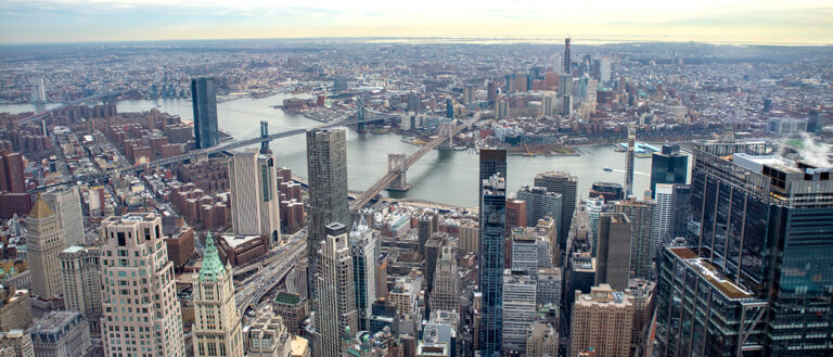 Fantastische Aussichten auf dem One World Observatory & der teuerste Bahnhof der Welt
