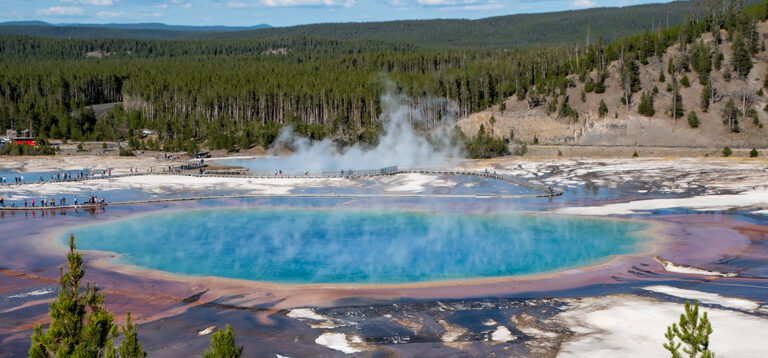 Old Faithful, Morning Glory & Bisons – Yellowstone in Bestform