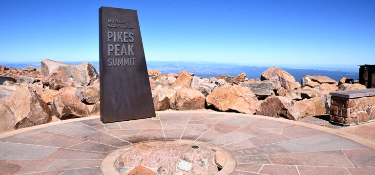Familienaction in Denver: Pikes Peak, Schnäppchen und leckere Burger!