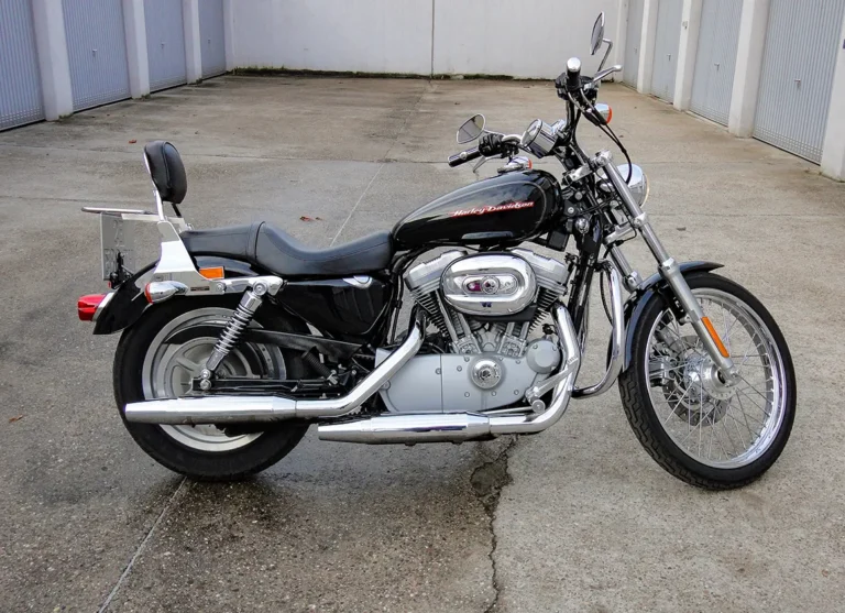 Harley Davidson Sportster XL883C (2010)