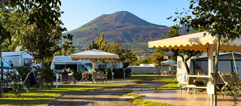 Villa Julia Camping | Pompei 🚧