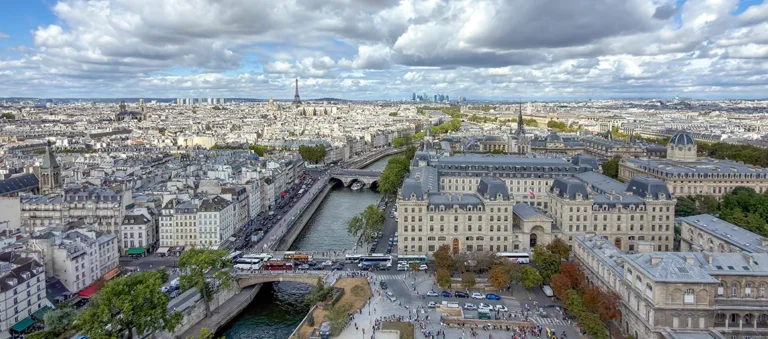 Mittwoch – “Nur mal kurz” nach Paris